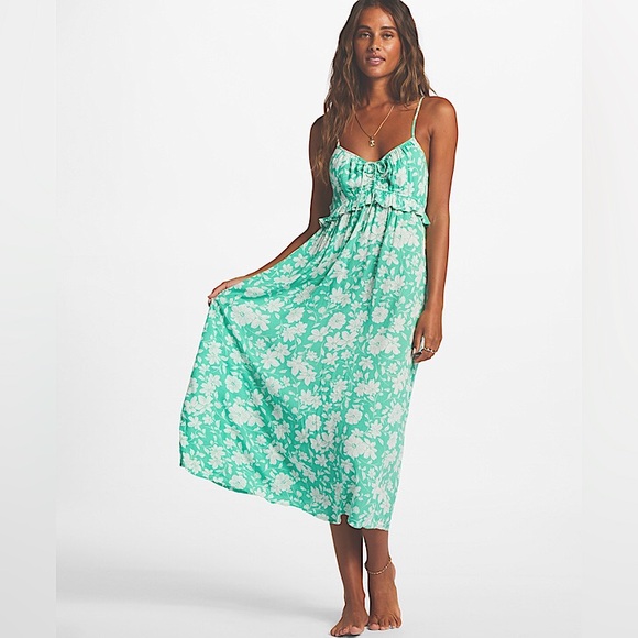 Billabong Rebel Heart Ruffle Detail Dress in Green and White Print. Size Large - Picture 4 of 16